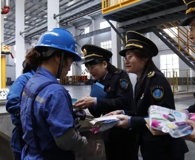 無(wú)錫衛(wèi)監(jiān)開(kāi)展第21個(gè)《職業(yè)病防治法》宣傳周活動(dòng)